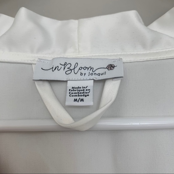 Silky Bridal Robe - Picture 3 of 7